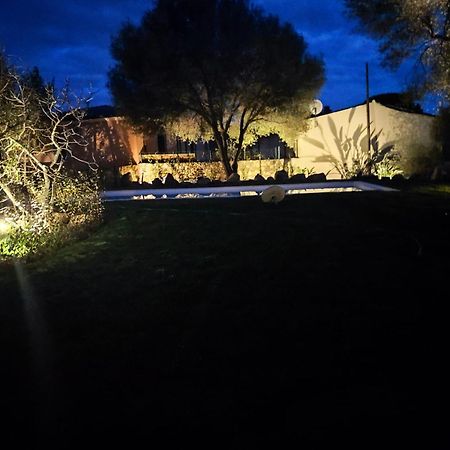 Апартаменты Stazzo San Teodoro Il Ginepro Piscina Condivisa Экстерьер фото